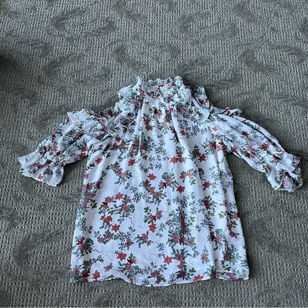 NWT Women's Max Studio Cold Shoulder Floral Top size Small in Ivory - Picture 2 of 10